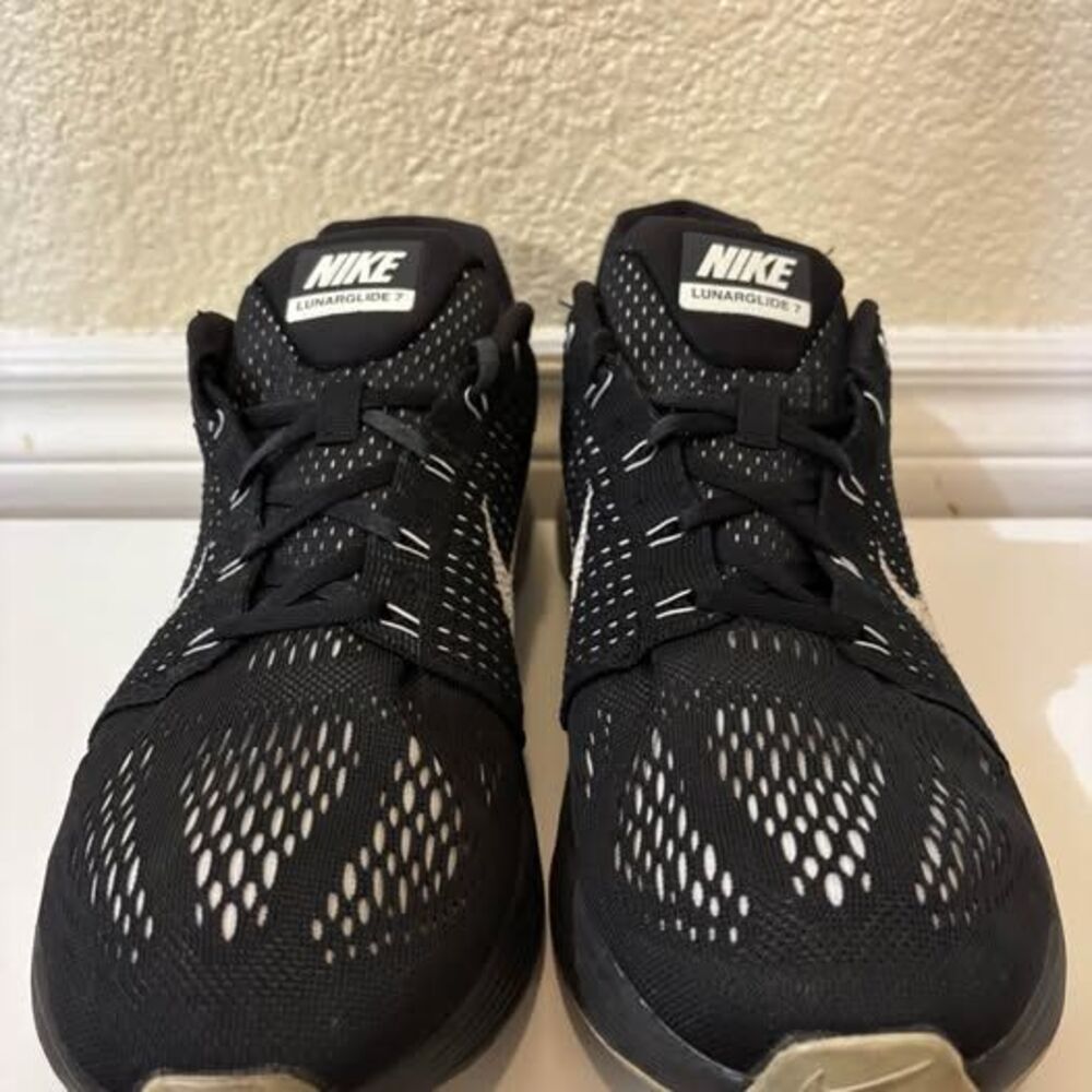 Nike LunarGlide 7 Men’s Size 12 Black White Running Shoes 747355-001
